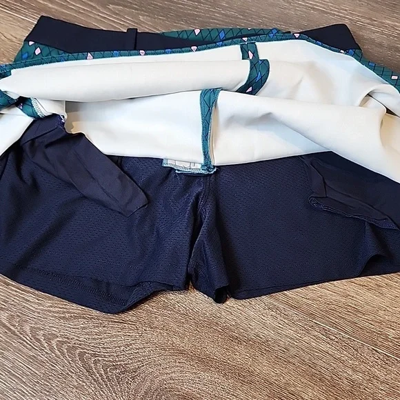 TORY SPORT Women's‎ Small Athletic Skort Diamond Pattern Belt Loops Fallen Hem - Picture 7 of 7